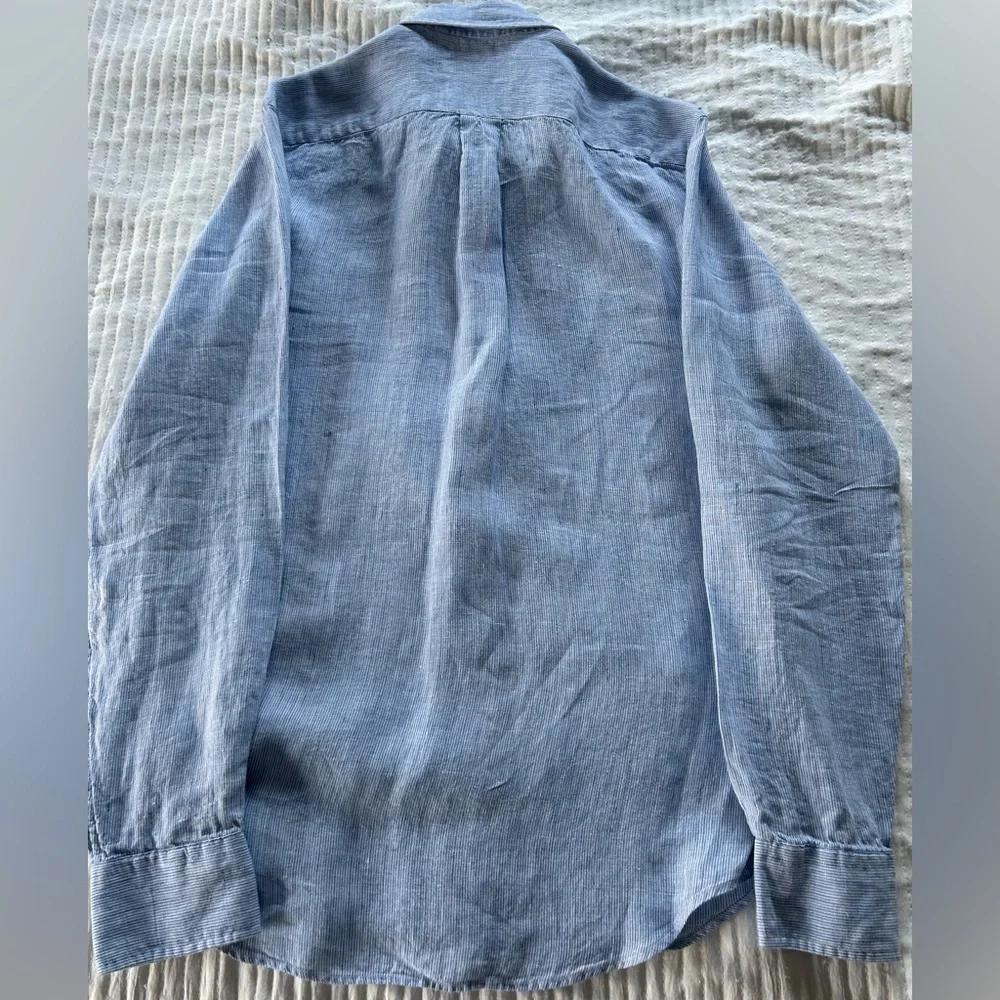 Vineyard Vines Classic Fit Tucker Long Sleeve Blue Linen Shirt, Small - Picture 4 of 5